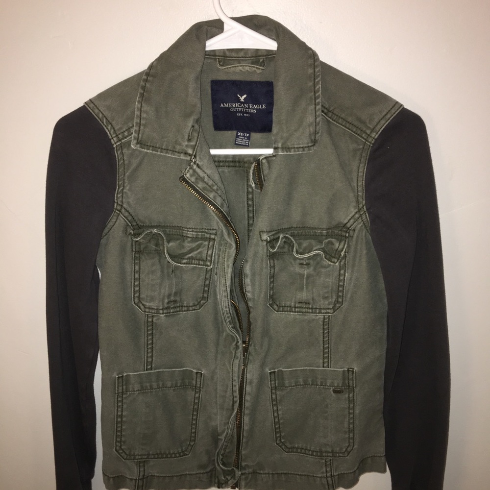 Super Nice American Eagle Cargo Jacket !!!! - image 3